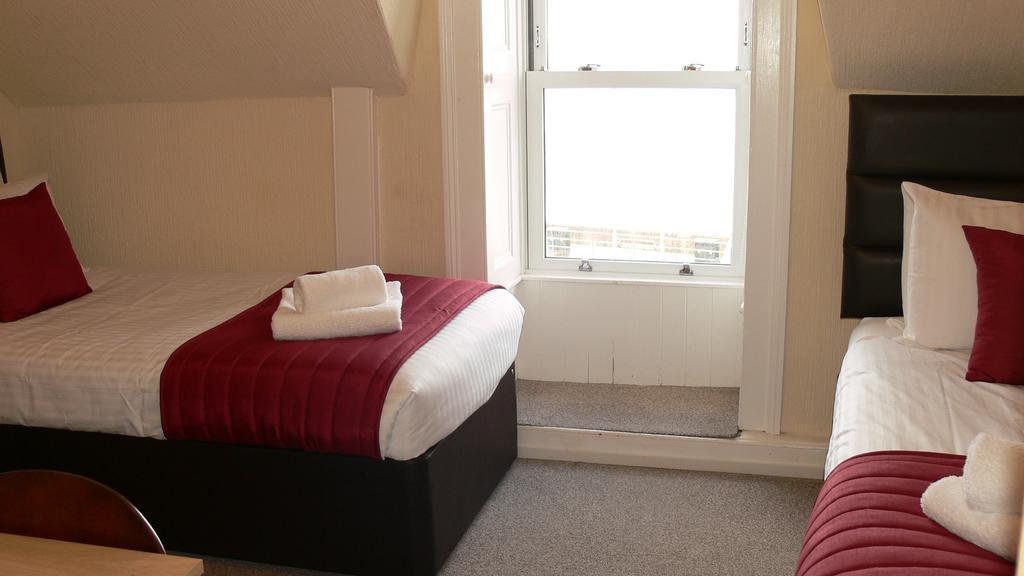 The Home Arms Guesthouse Eyemouth Exterior photo